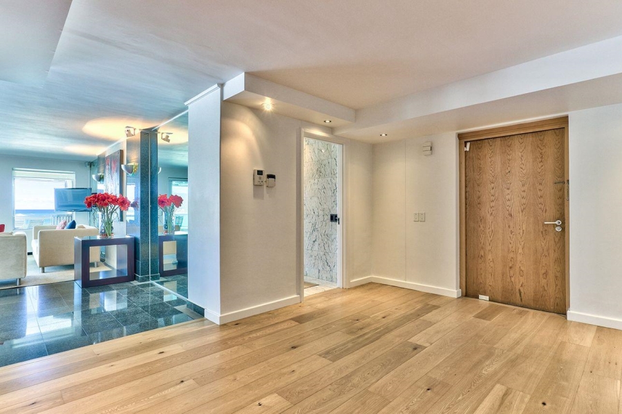 3 Bedroom Property for Sale in Clifton Western Cape